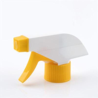 28/410 Pulvérisateur à main en plastique en PP de taille cou avec fonction pulvérisation-dépouillage pour le nettoyage de cuisine