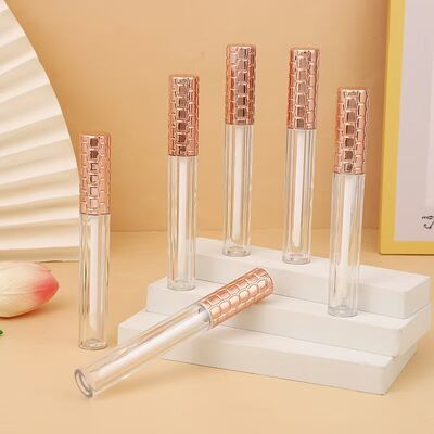 Vente en gros de tubes plastiques de 4,5 ml avec capuchon doré et pinceau blanc pour récipient cosmétique vide