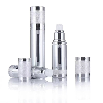 Bouteille sans air en aluminium 50 ml argent or avec différentes pompes pour les cosmétiques