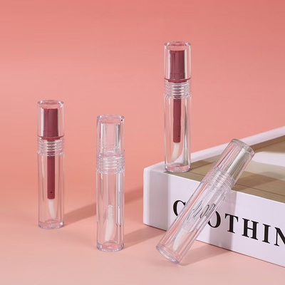 Structure du matériau PETG/ABS Tube de rouge à lèvres avec revêtement coloré et capacité 4,5 ml