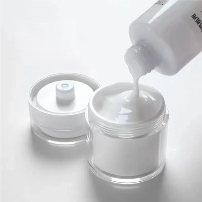 Le plus vendu 50 ml de crème en plastique sans air utilisé pour les soins personnels