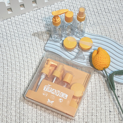Voguish Design 7 pièces de plastique 50 ml ensemble de bouteilles utilisées pour les soins personnels
