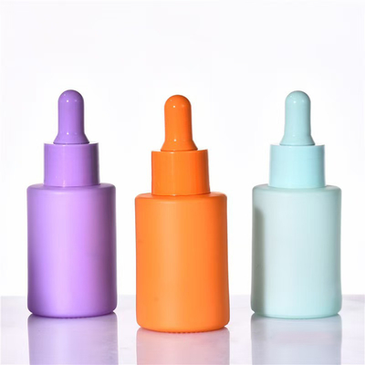 Macarons colorés couleurs personnalisées Bouteille d'huile essentielle en verre et gouttière lisse en plastique