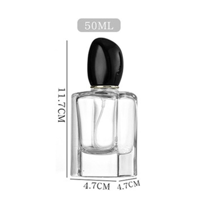 Bouteille de parfums en verre carré de 50 ml de capacité de 100 ml et capuchon irrégulier distinctif