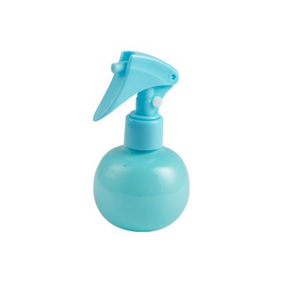 Bouteille ronde en plastique de 30 ml avec plusieurs couleurs adaptée à un mini pulvérisateur à déclencheur pour le nettoyage