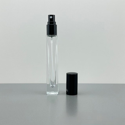 Bouteille de parfums en verre de 10 ml personnalisée avec pompe à pulvérisation et bouchon
