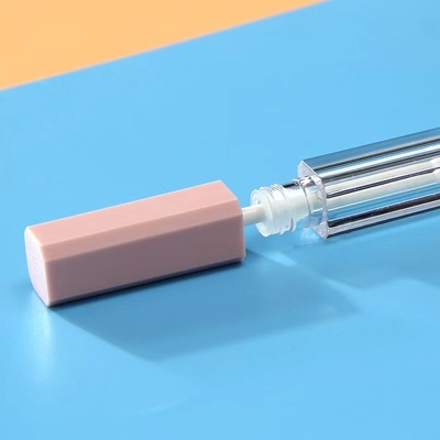 Vente en gros de rouge à lèvres en plastique vide de 1,2 ml Emballage en tube Couleurs personnalisées