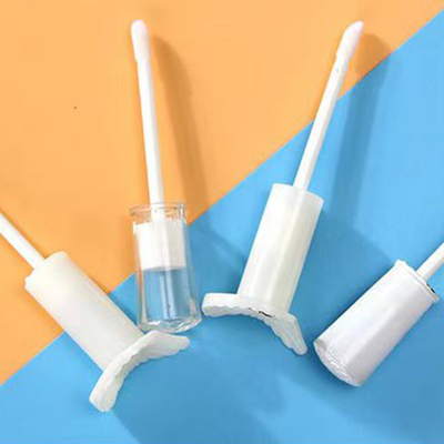 Des couleurs vives personnalisées 2.4 ml tube de lèvre vide pour les cosmétiques