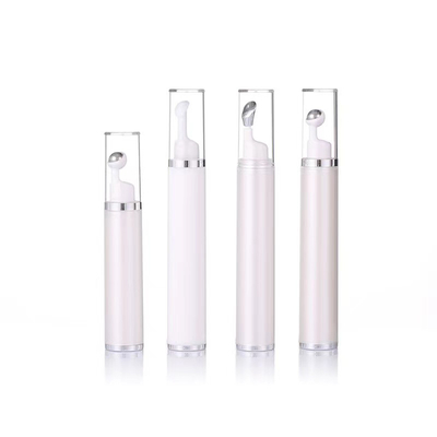 Type populaire de flacon airless à bille pour les yeux en plastique de 15 ml utilisé pour l'emballage des soins de la peau