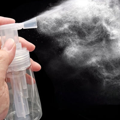 Bouteille de pulvérisation en plastique personnalisée avec une capacité de 35 ml à 180 ml pour les produits de soins capillaires avec mécanisme de pulvérisation en poudre