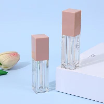 Tube de brillant à lèvres personnalisable de 7 ml de forme carrée pour rouge à lèvres liquide
