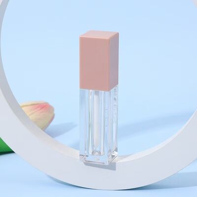 Tube de brillant à lèvres personnalisable de 7 ml de forme carrée pour rouge à lèvres liquide