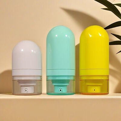 Bouteille sans air inversée de 15/30/50 ml avec un design personnalisable et une pompe sans air sans contact pour les soins de la peau