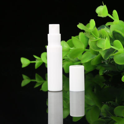 Esprit de stylo de parfum de couleur blanche de petite capacité pour emballage cosmétique