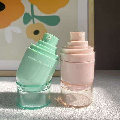 Vente en gros 15ML 30ML 50ML Bouteille de lotion en plastique sans air Bouteille à l' inverse avec pompe à vide
