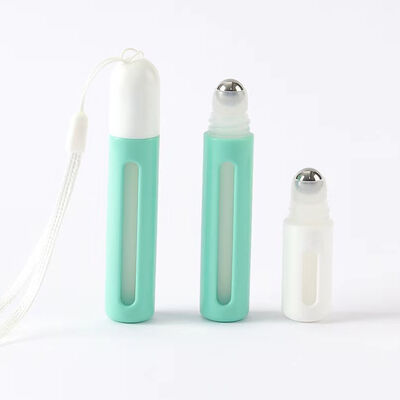 Flacon roll-on étanche de 5/10/15 ml avec logo personnalisé pour contenant cosmétique de taille voyage