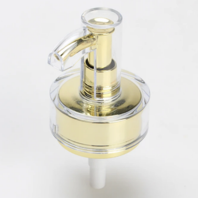 Pompe à lotion en plastique personnalisée de luxe 24/410 et 28/410 avec structure à double coque et couleur personnalisable